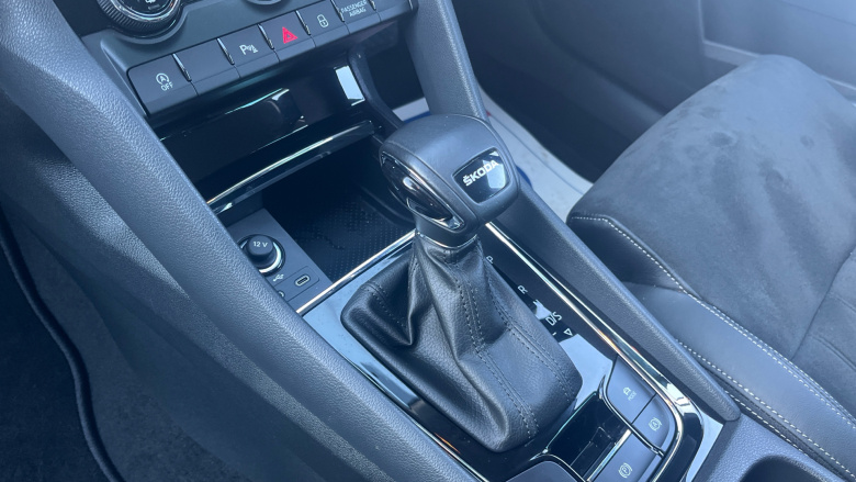 Skoda Karoq 1.5 TSI SE L 5dr DSG Petrol Estate